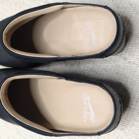 Dansko Sammy Leather Clogs - Picture 6 of 13